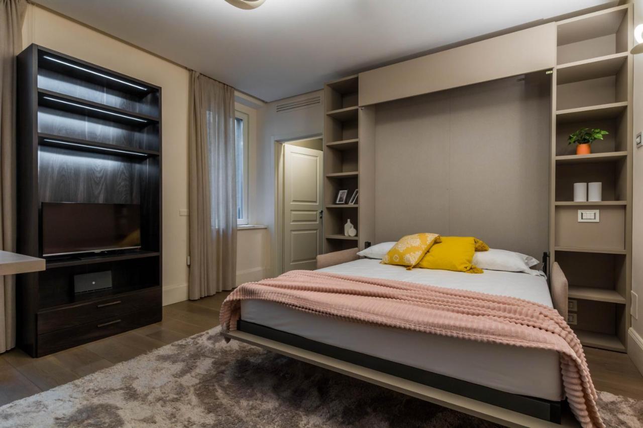 Joivy Elegant Studio For 2 Near Duomo Di Milan Apartment Екстериор снимка